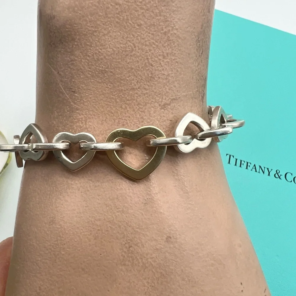 🔴Authentic Tiffany & Co Retired Vintage Multi HeartsSilver& Gold Heart Bracelet🔴 - Picture 1 of 10